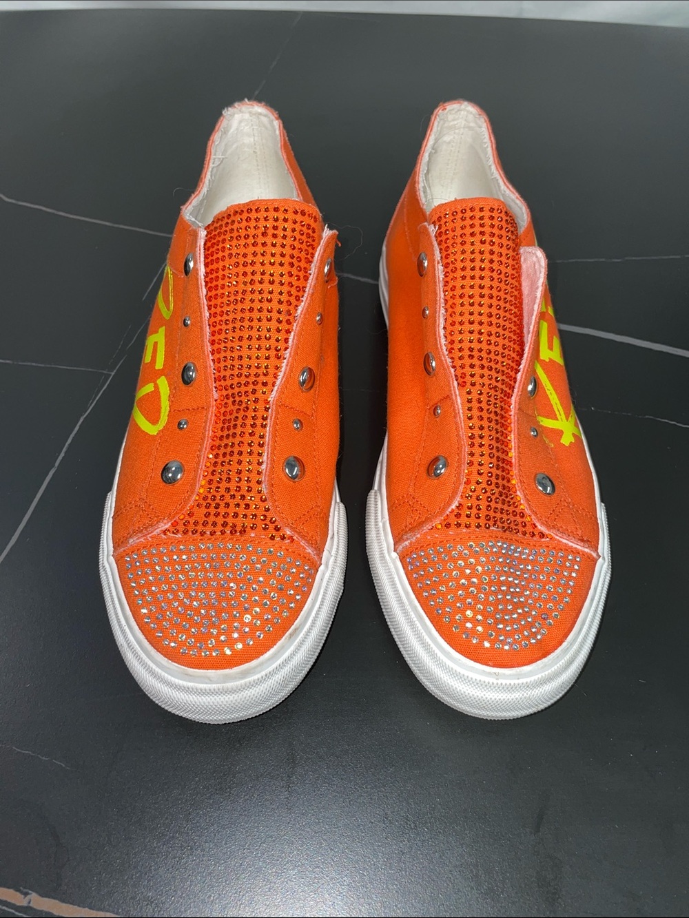 ECKO RED POPPY 158L GRAFFITI SLIP ON SNEAKERS FTL-08-119